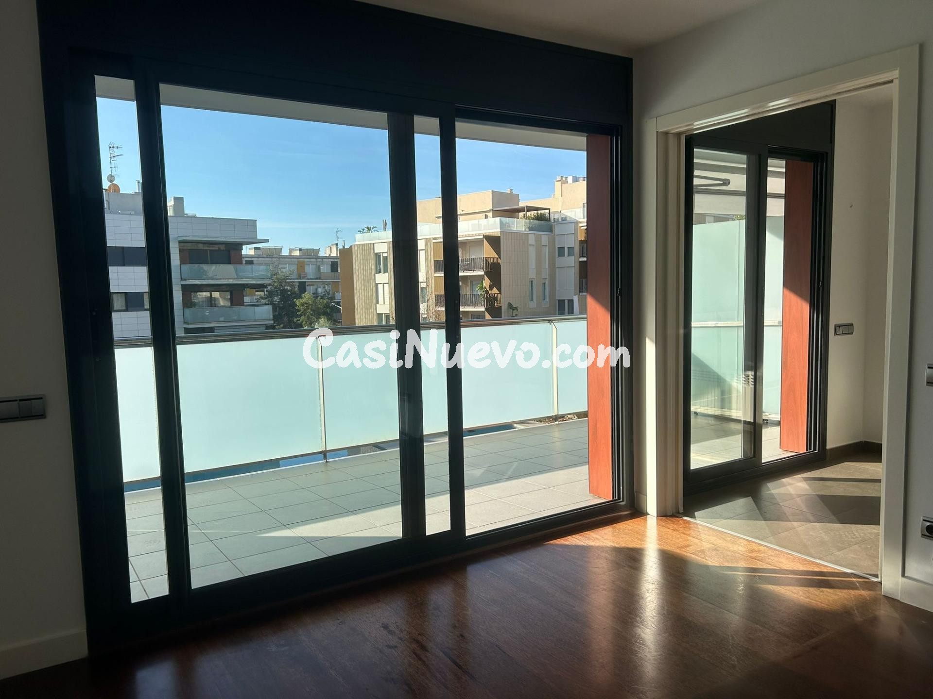 Precioso piso 3 hab con Piscina, Parking y trastero - foto 4