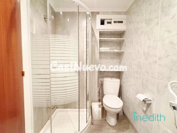 Bonito piso con terraza a dos pasos del mar de Vilanova y la - foto 24