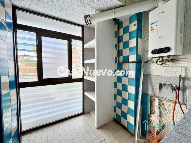 Bonito piso con terraza a dos pasos del mar de Vilanova y la - foto 29