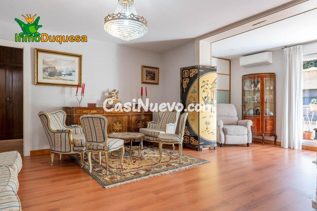 Piso en última planta (ÁTICO) de 4 dorm. junto a Constitució - foto 28