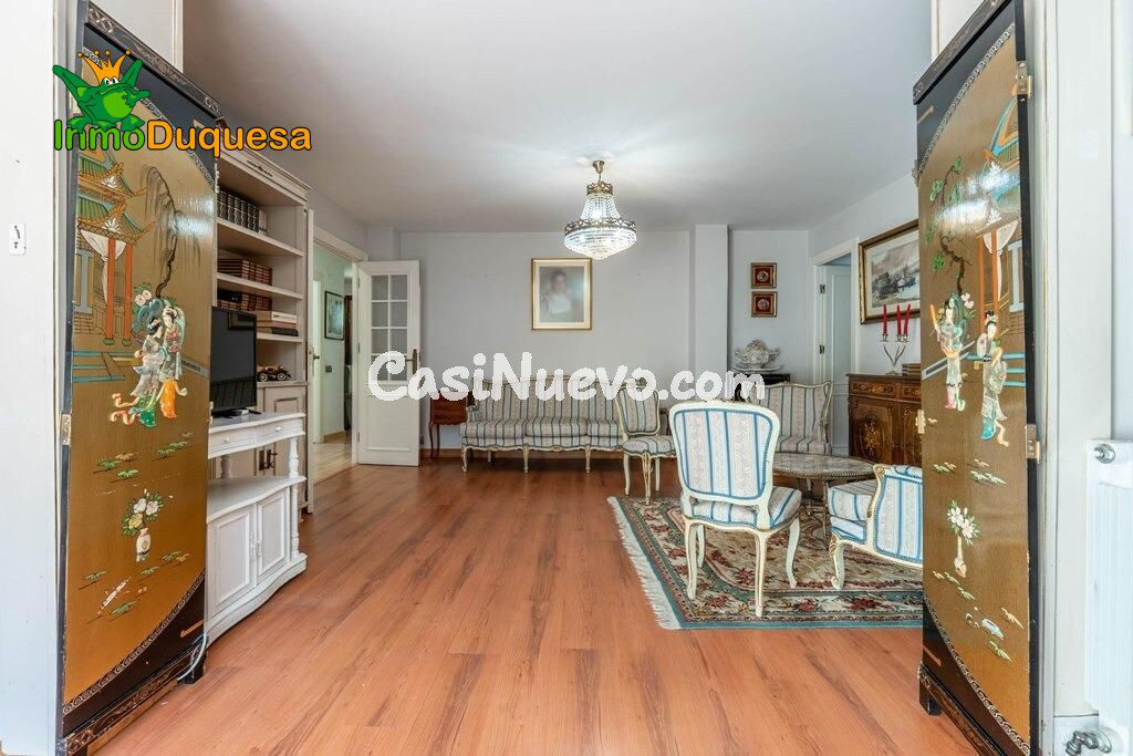 Piso en última planta (ÁTICO) de 4 dorm. junto a Constitució - foto 36