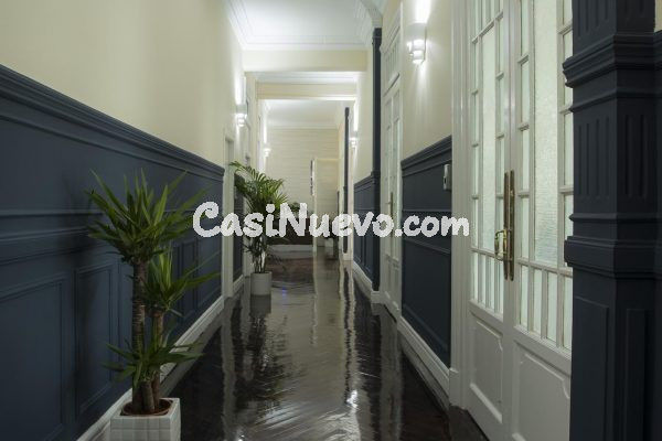 Oficina en alquiler en Calle de Ferraz