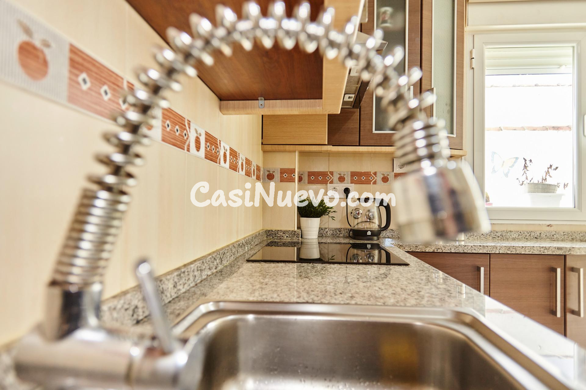 ENCANTADOR ADOSADO AMUEBLADO Y EQUIPADO EN MENGIBAR - foto 15