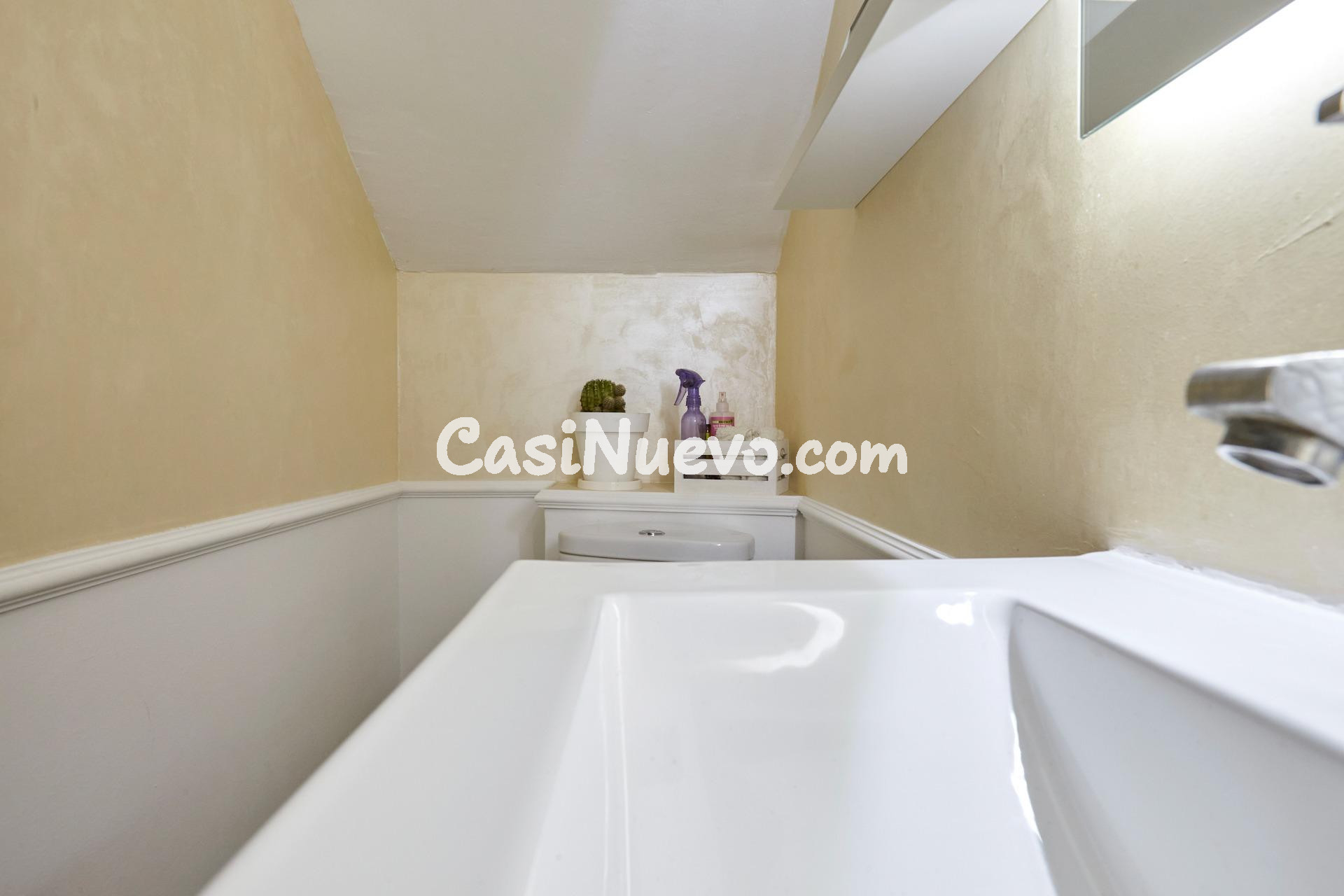 ENCANTADOR ADOSADO AMUEBLADO Y EQUIPADO EN MENGIBAR - foto 22