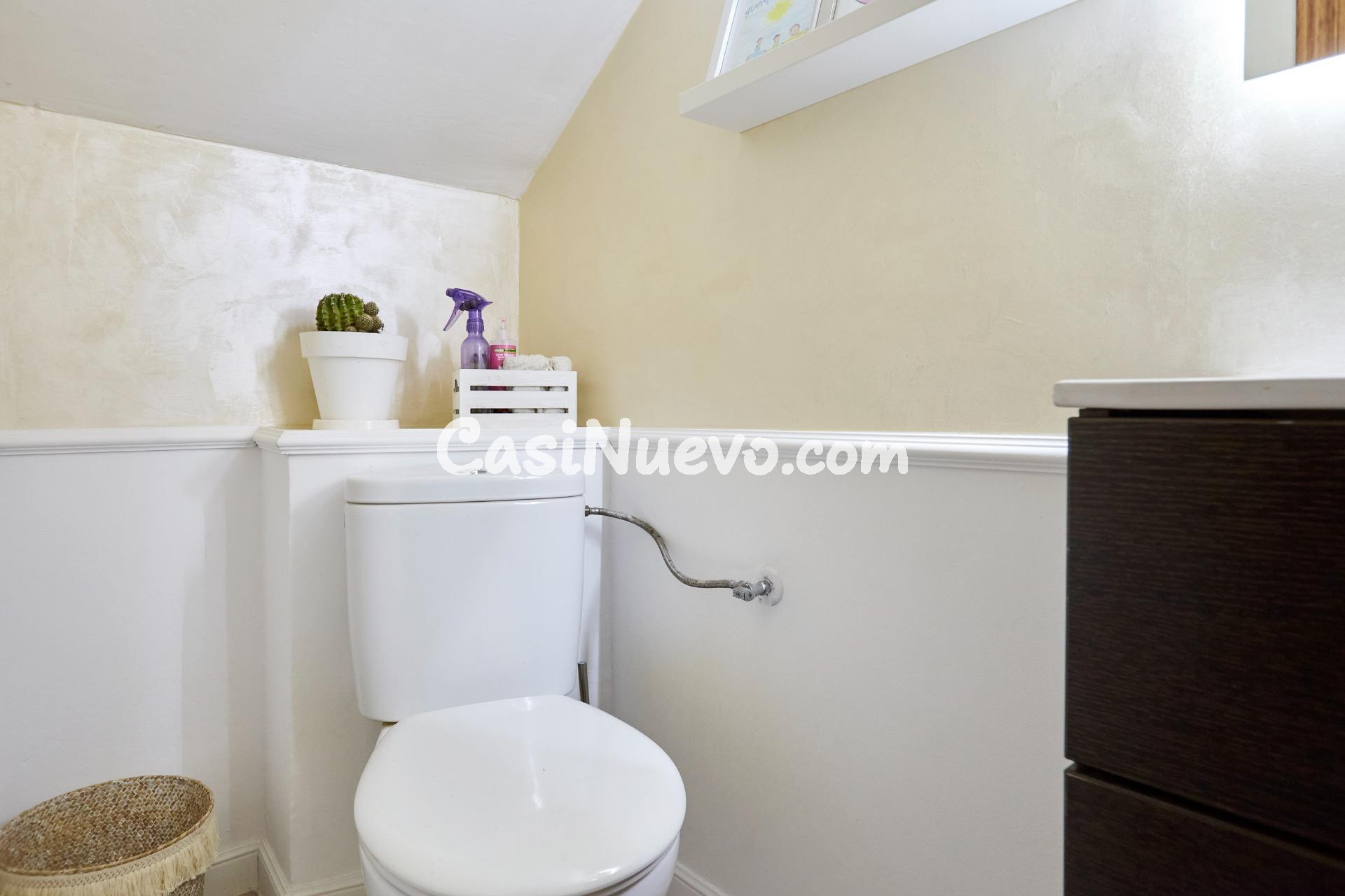 ENCANTADOR ADOSADO AMUEBLADO Y EQUIPADO EN MENGIBAR - foto 23