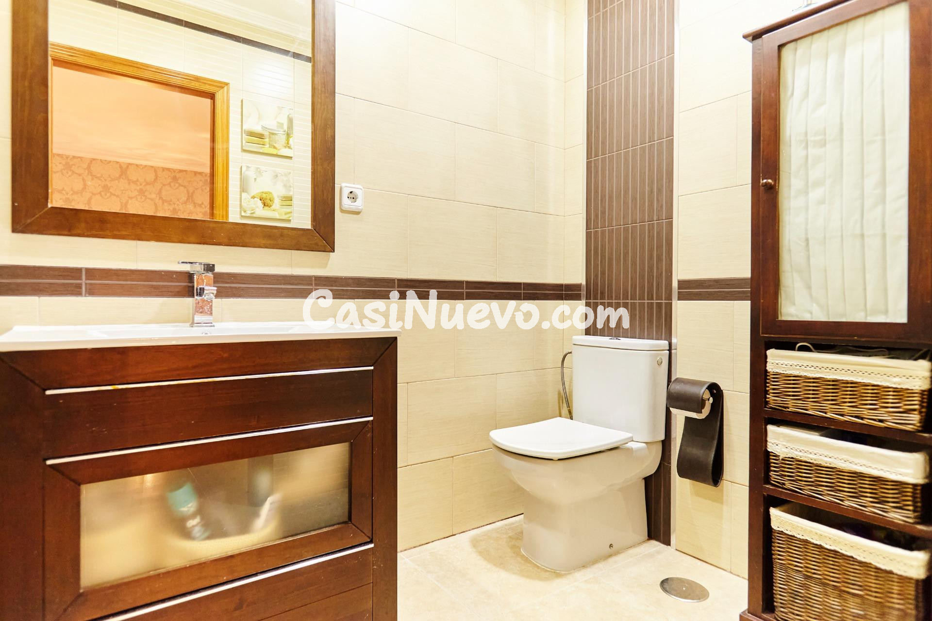 ENCANTADOR ADOSADO AMUEBLADO Y EQUIPADO EN MENGIBAR - foto 32