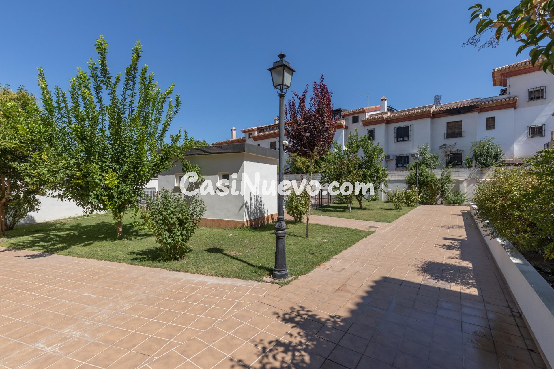 BONITO PISO EN LA ZUBIA - foto 32