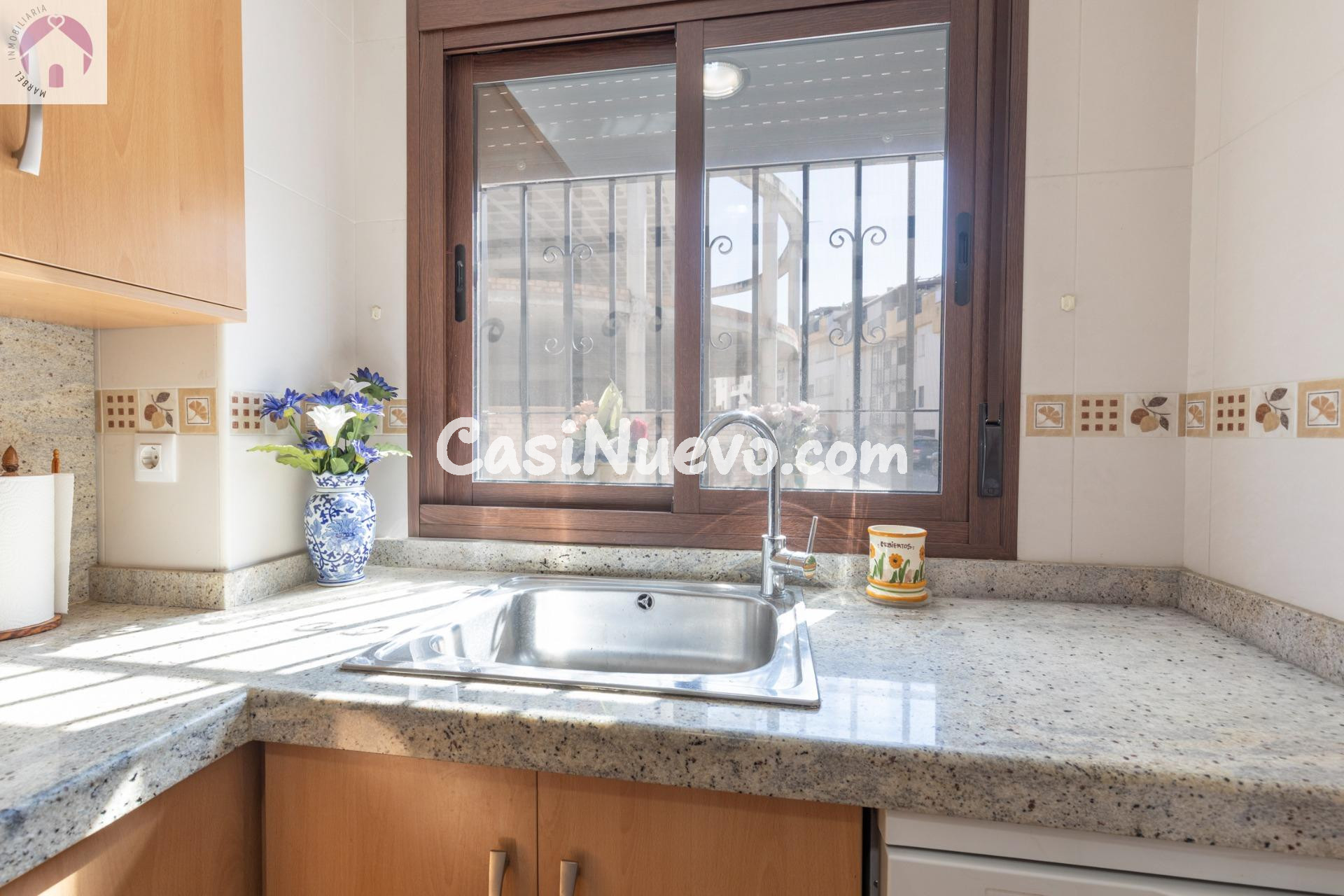 BONITO PISO EN LA ZUBIA - foto 11