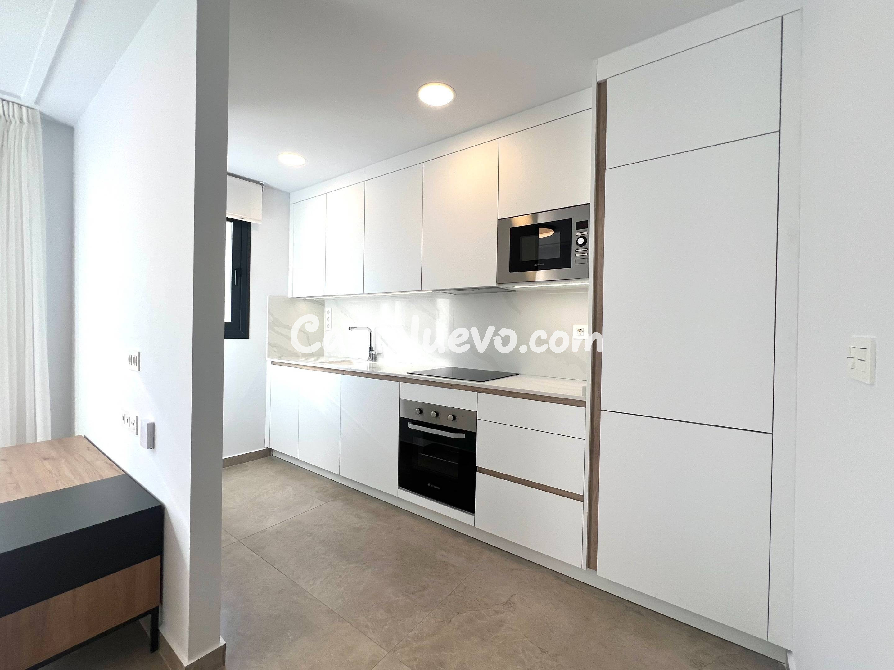 Apartamento de un dormitorio llave en mano en el corazón de  - foto 5