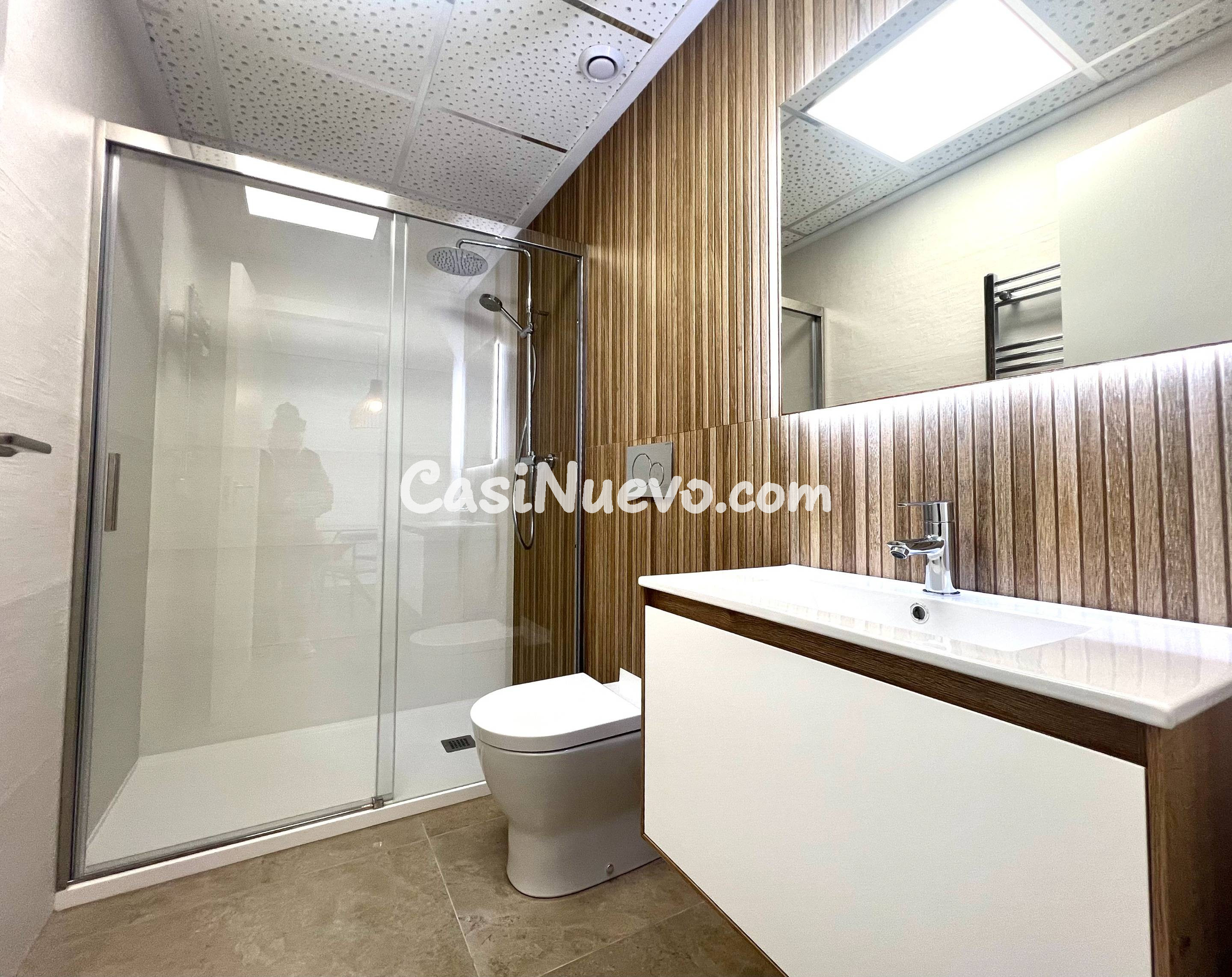 Apartamento de un dormitorio llave en mano en el corazón de  - foto 9