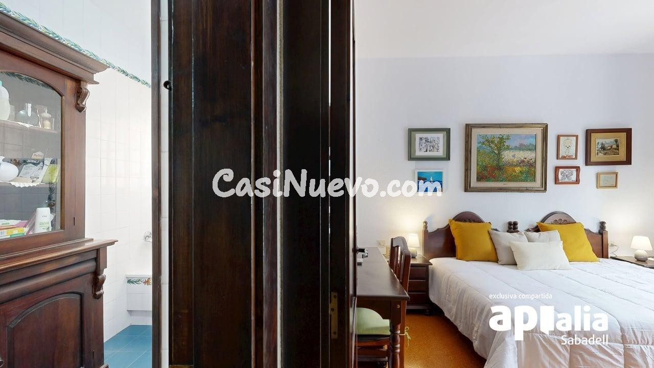 CASA CON GARAJE Y JARDÍN!!! - foto 47