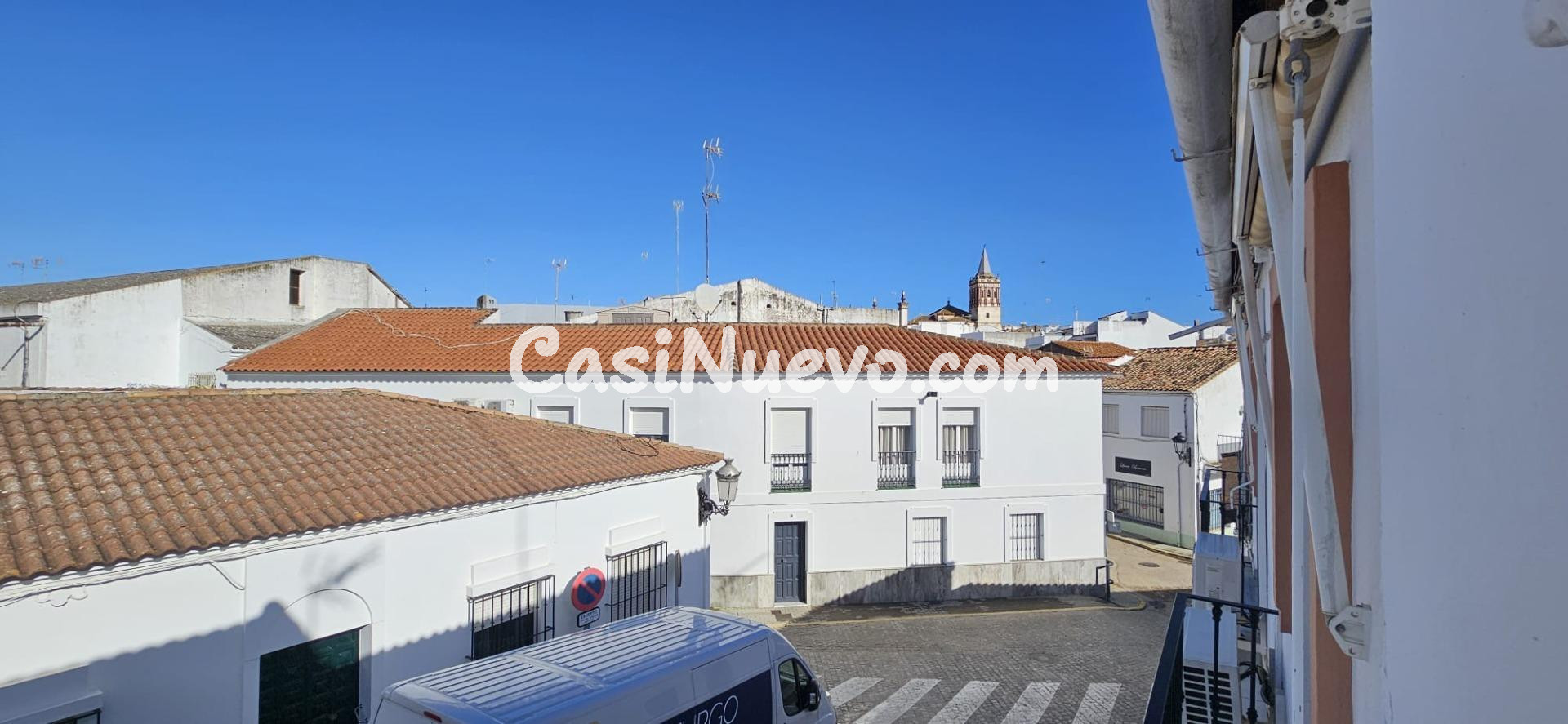 VIVIENDA UNIFAMILIAR EN VENTA VALVERDE DEL CAMINO - foto 2