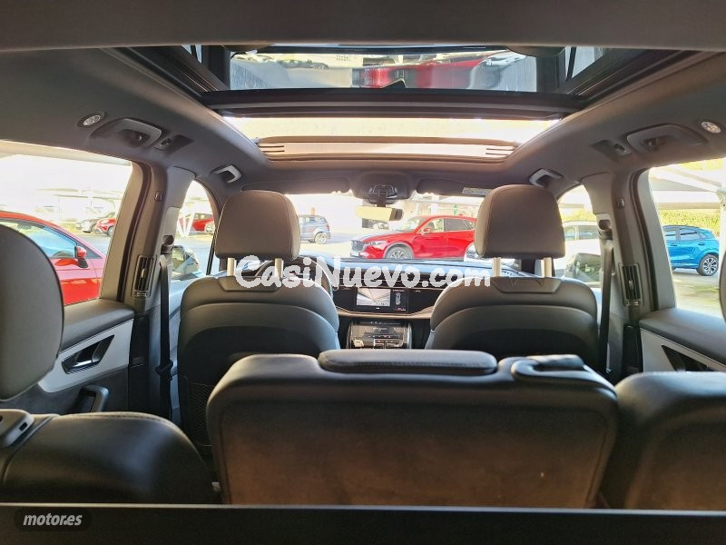 Audi Q7 - foto 17