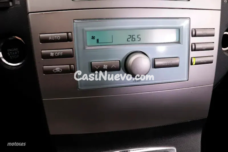 Toyota Verso - foto 16