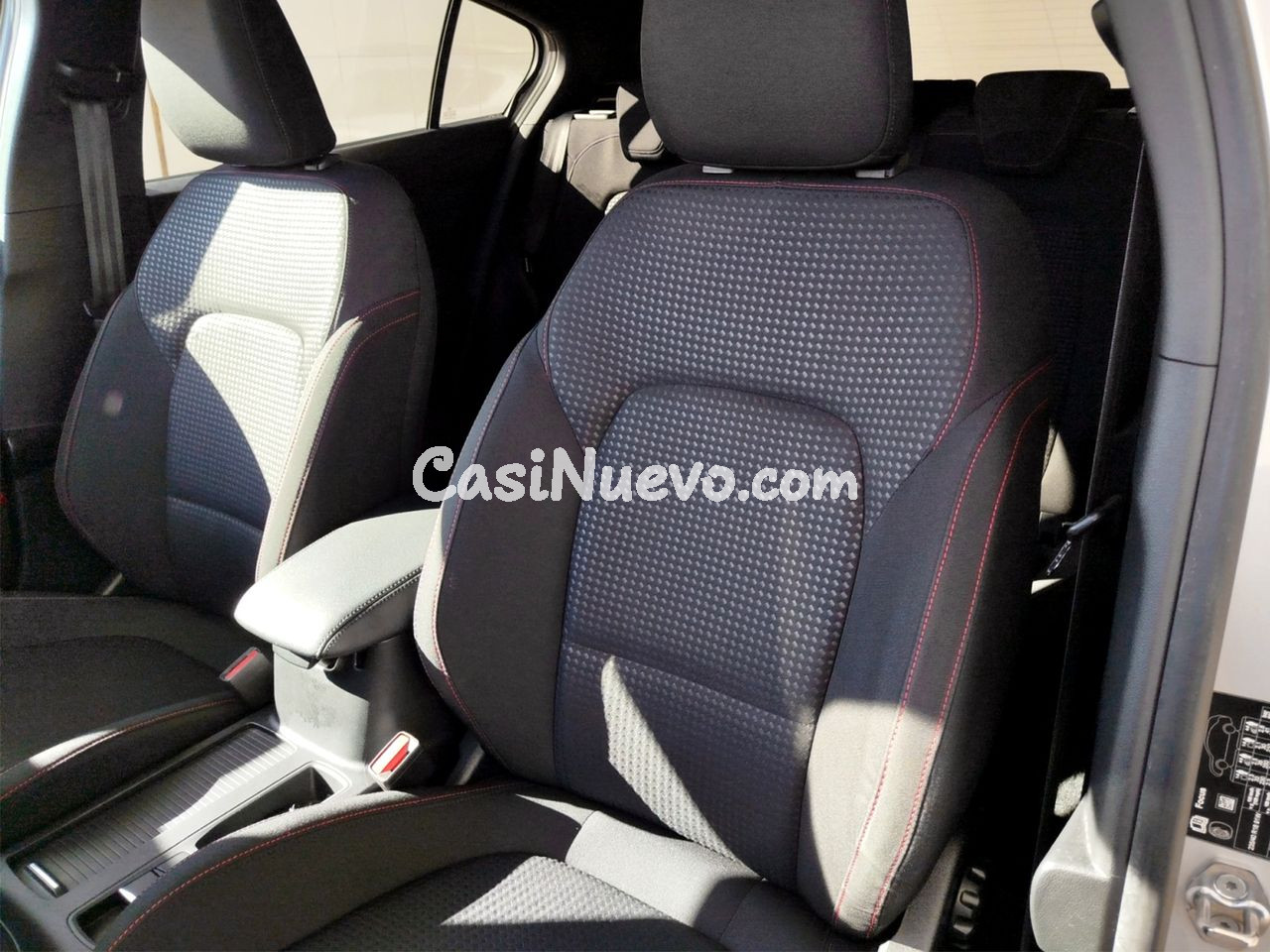 Ford Focus ST-Line - foto 22