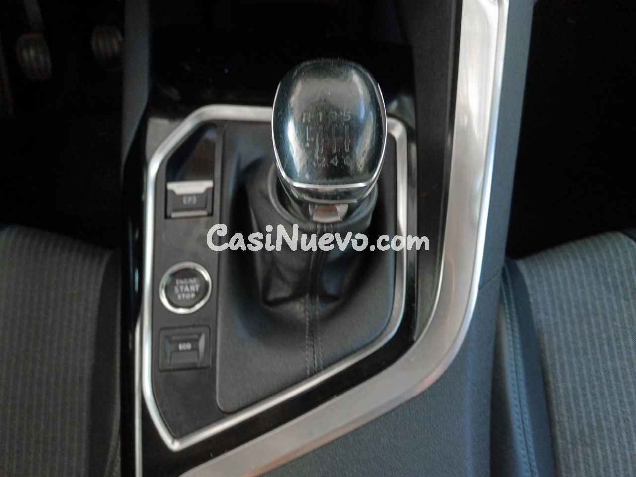 Peugeot 5008 Allure - foto 12