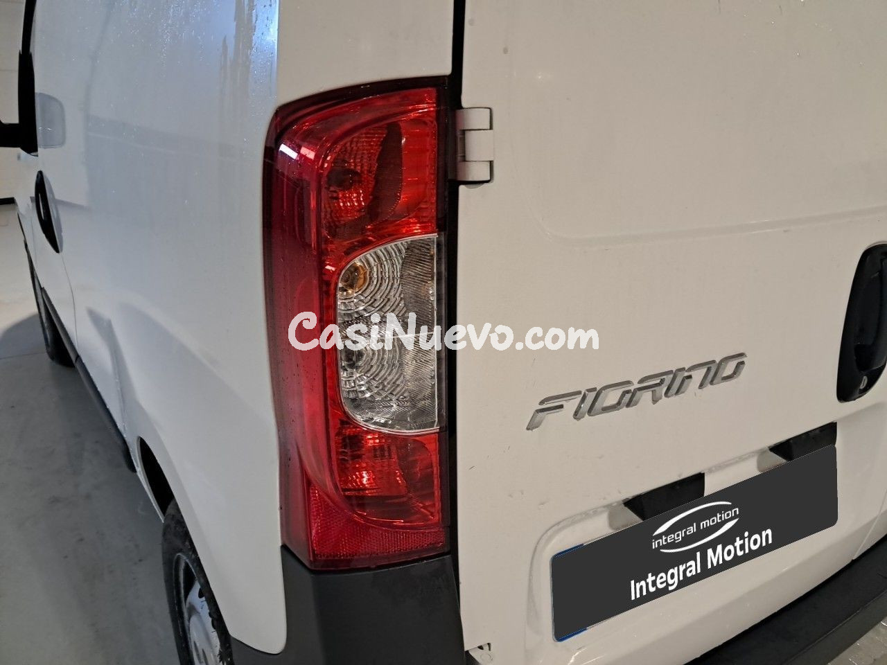 Fiat Fiorino 1.3 JTD FURGON 95CV PUERTA LATERAL DERECHA - foto 17
