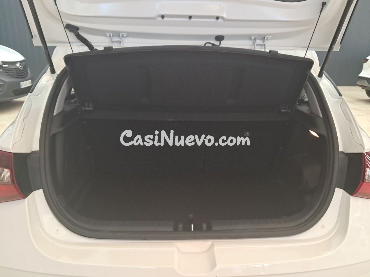 Hyundai i20 1.0 TGDI 74kW (100CV) 48V Essence - foto 28