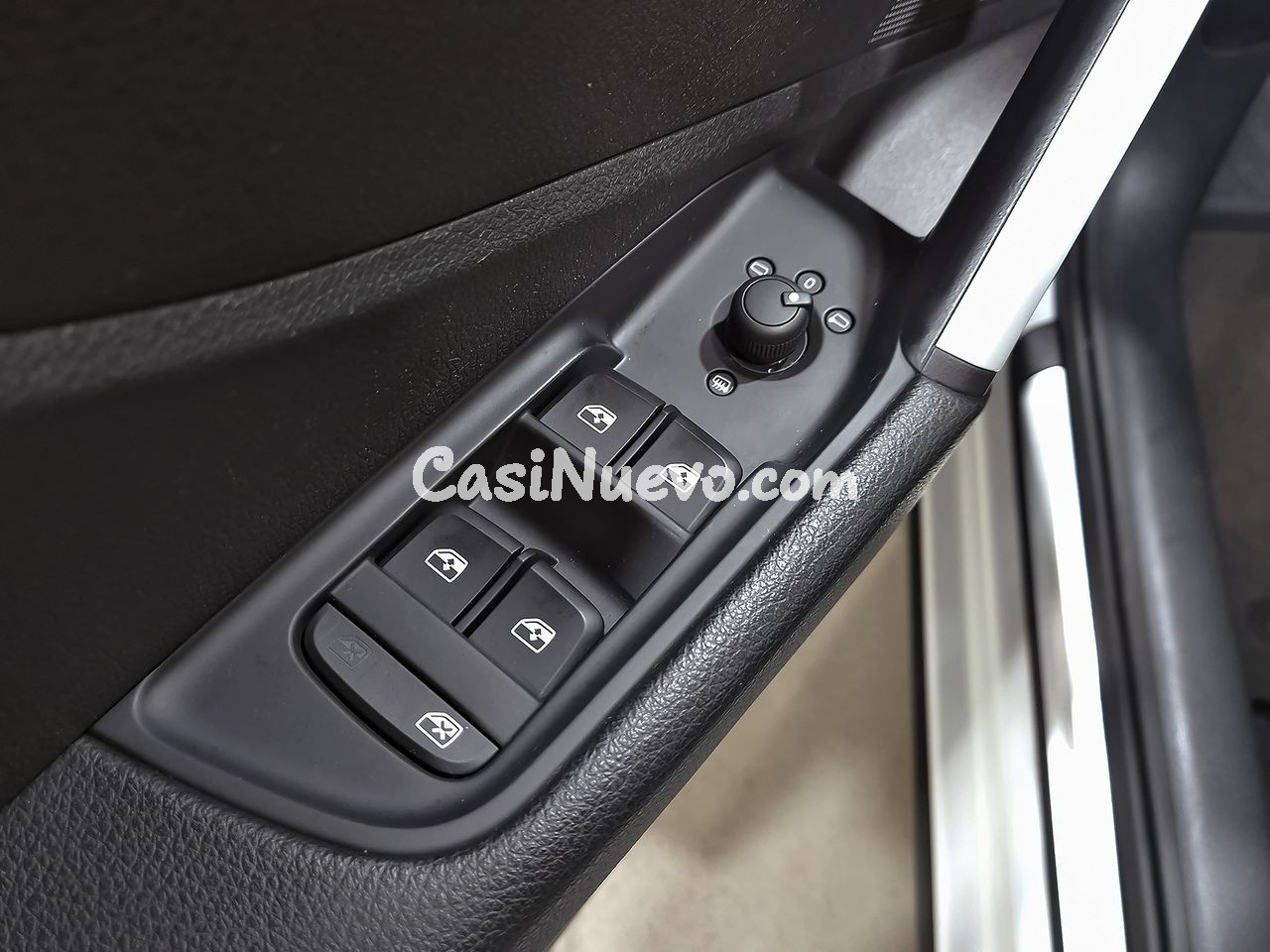 Audi Q2 Design 30 TFSI 85kW (116CV) - foto 11