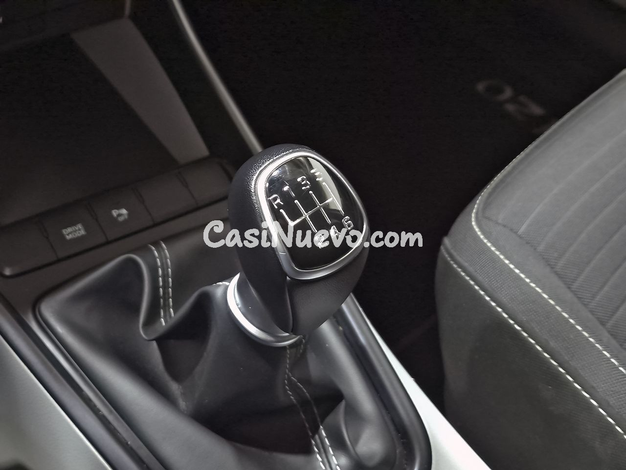 Hyundai i20 1.0 TGDI 74kW (100CV) 48V Tecno - foto 26