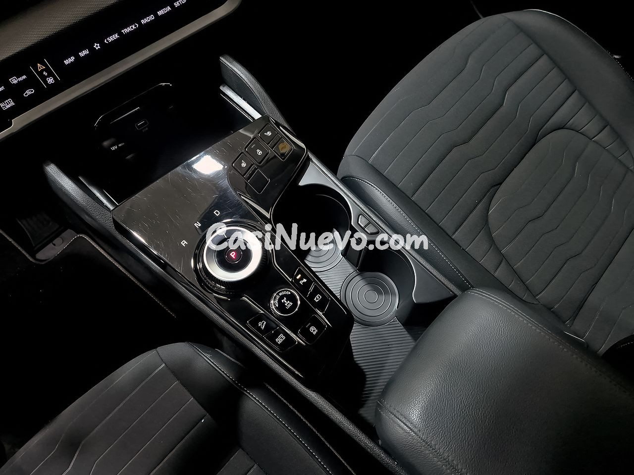 Kia Sportage 1.6 T-GDi MHEV 180CV Tech 4x4 DCT - foto 32