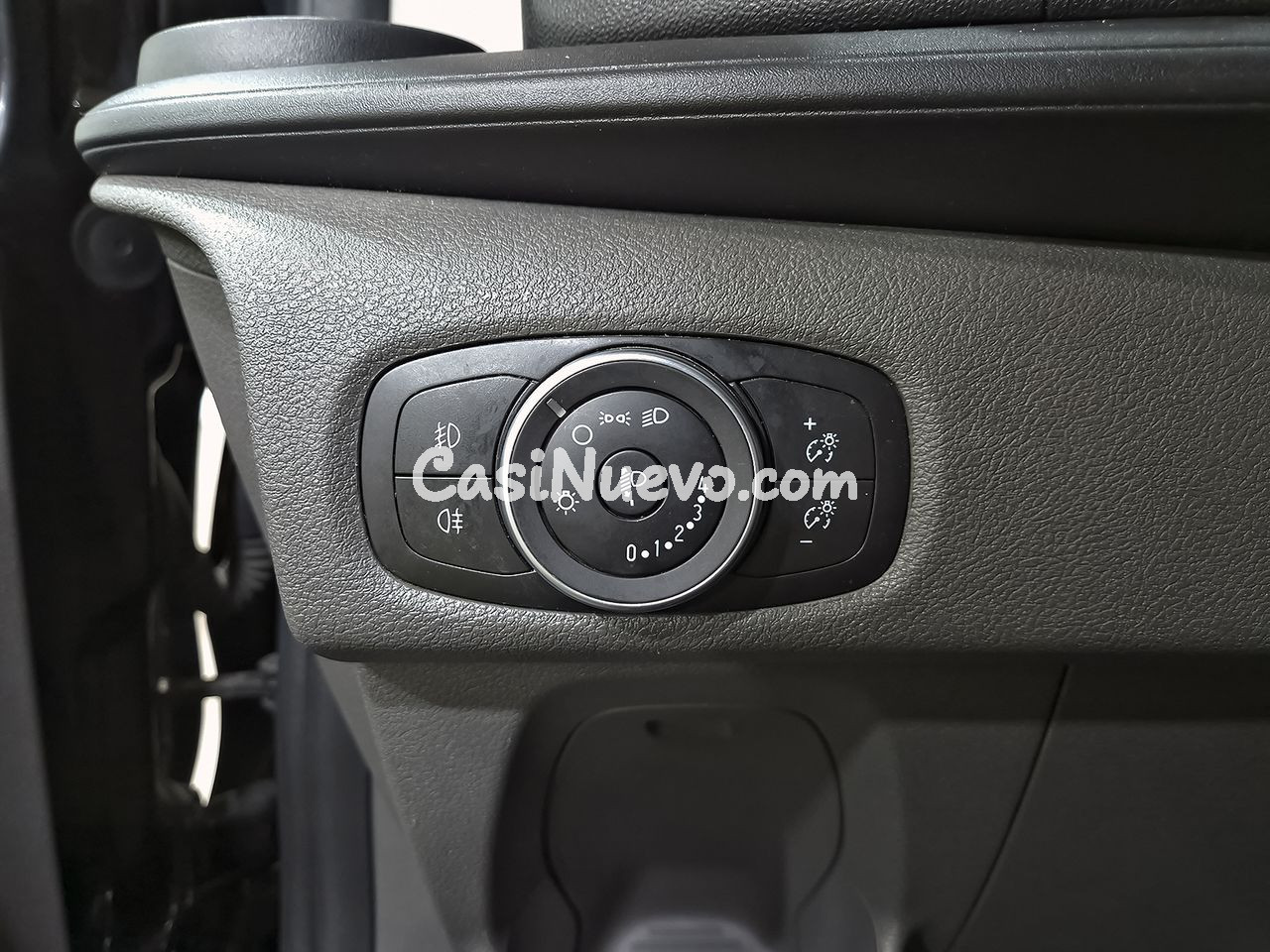 Ford Transit Custom 2.0 TDCI 150CV 320 TREND KOMBI SWB 4P 9  - foto 16