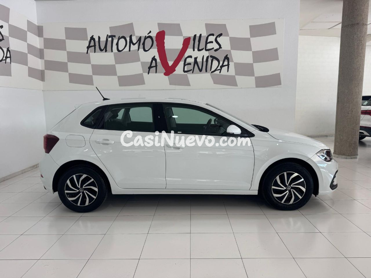 Volkswagen Polo Life - foto 2