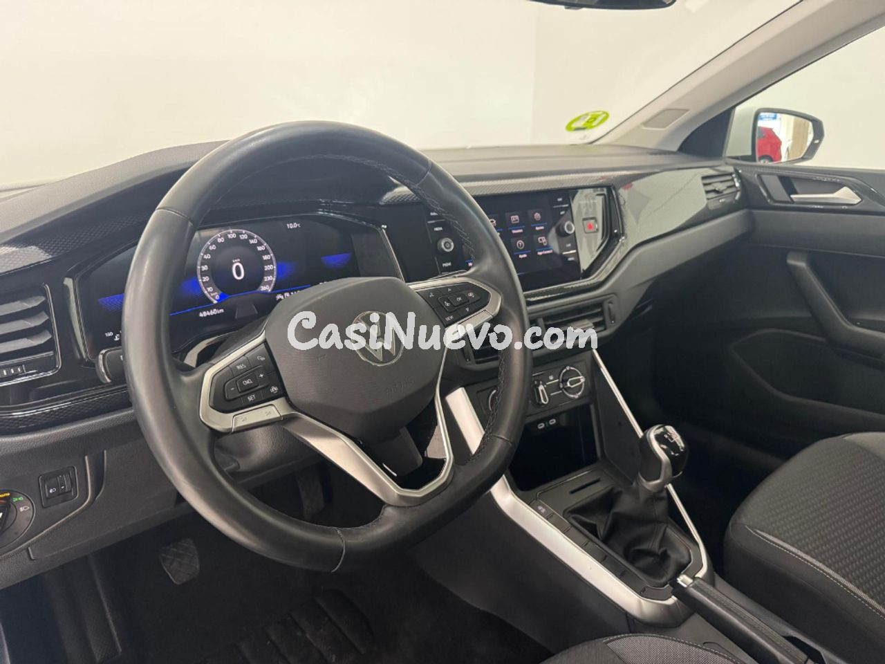 Volkswagen Polo Life - foto 12