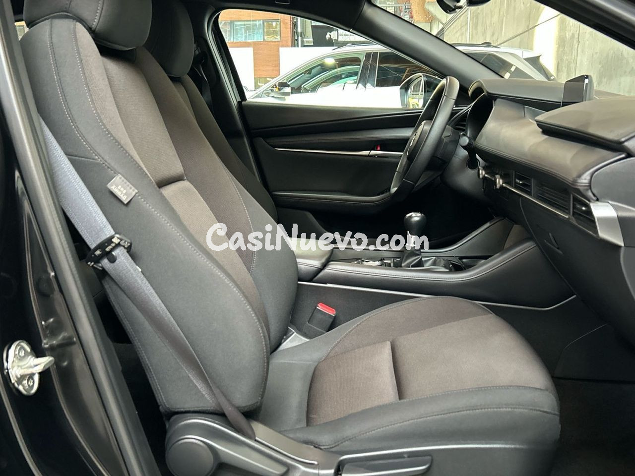 Mazda 3 2.5L E-SKY G MHEV Prime-line 103 kW (140 CV) - foto 25