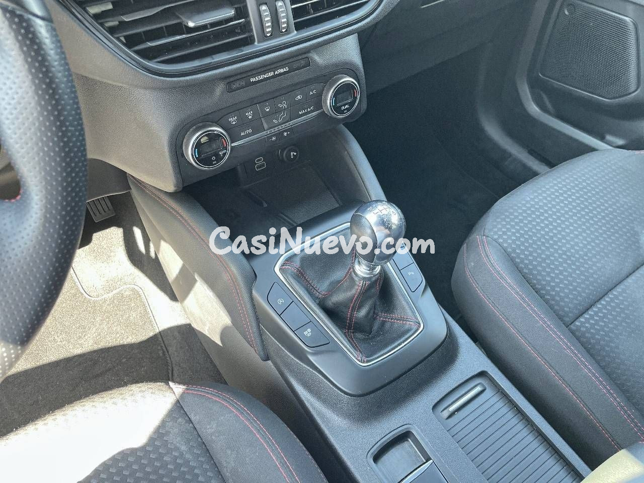 Ford Kuga 1.5T EcoBoost 110kW (150CV) ST-Line - foto 7