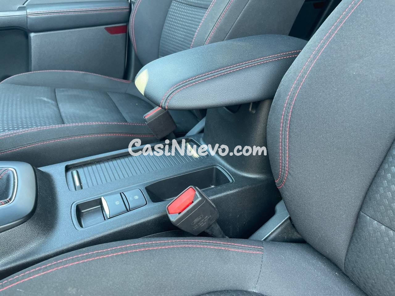 Ford Kuga 1.5T EcoBoost 110kW (150CV) ST-Line - foto 14