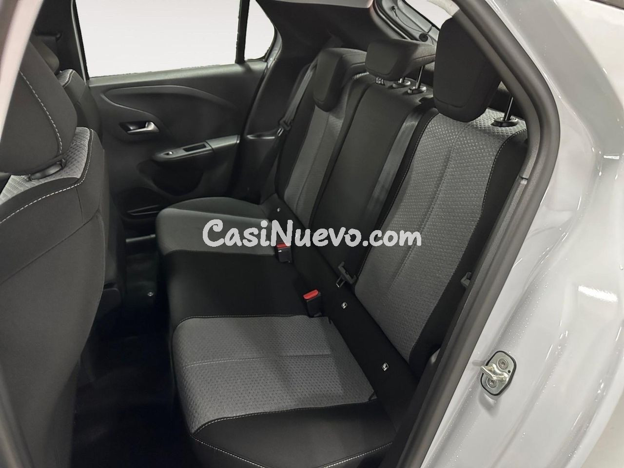 Opel Corsa 1.2T XHL 100 EDITION MIRROR LL16 RADAR AR+CAM - foto 13