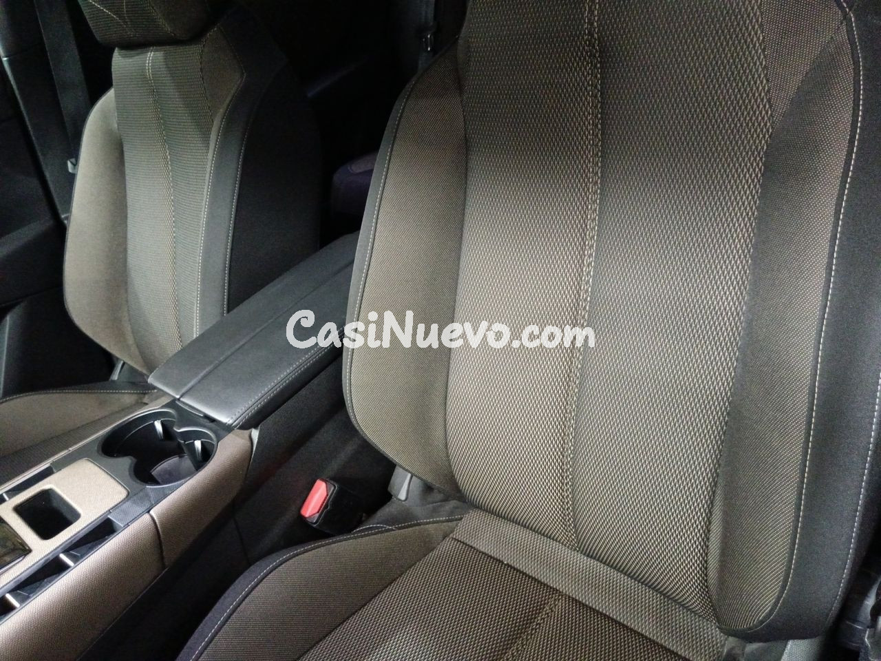 DS DS 7 Crossback 1.6 ETense 225 Ligne Noire Auto - foto 20