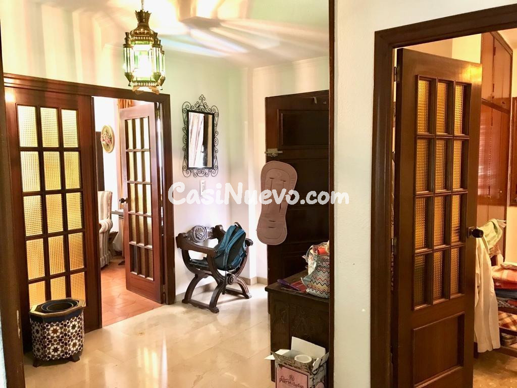 INVERSIÓN!!! GRAN CHALET EN PLENO CENTRO DE LA ZUBIA!!! - foto 10