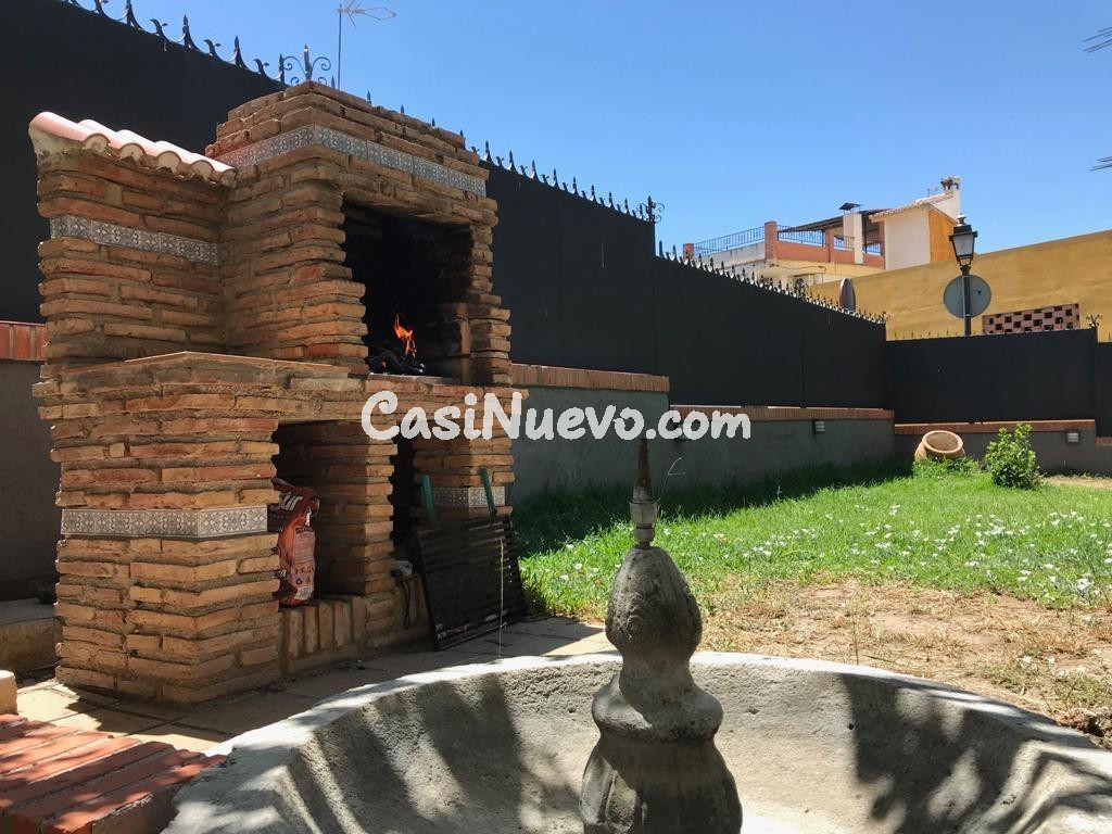 INVERSIÓN!!! GRAN CHALET EN PLENO CENTRO DE LA ZUBIA!!! - foto 24