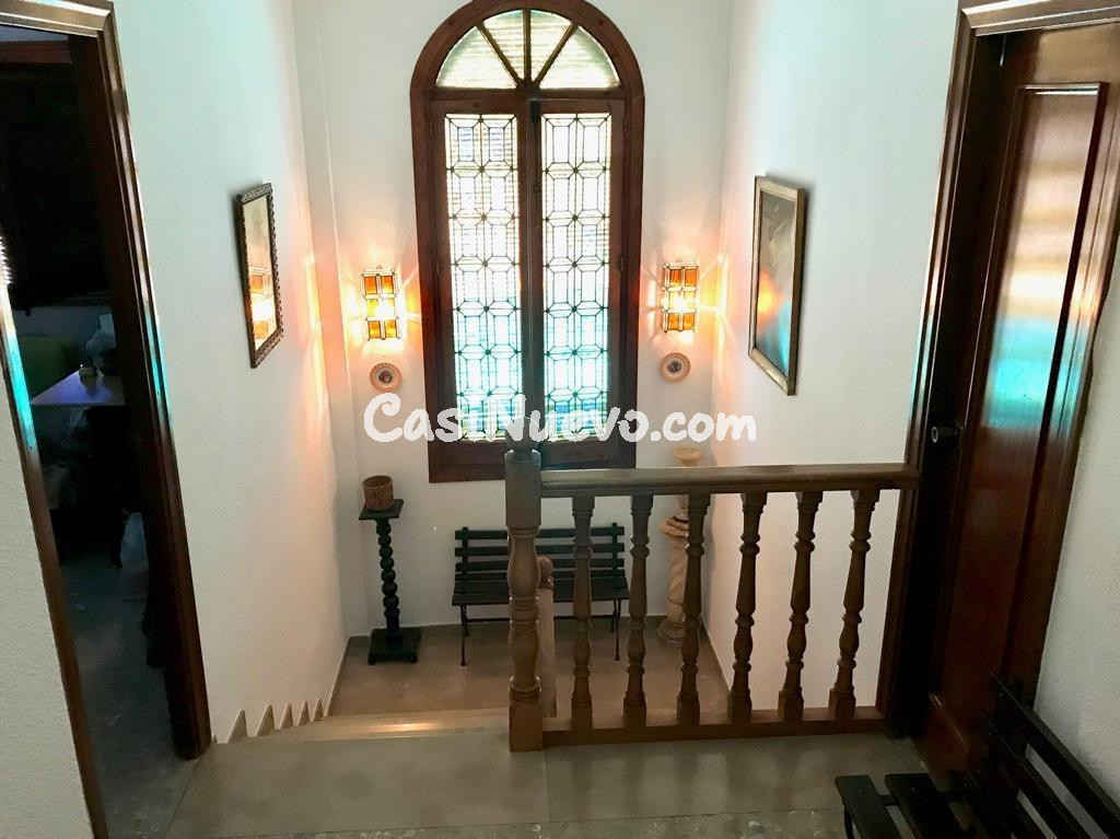 INVERSIÓN!!! GRAN CHALET EN PLENO CENTRO DE LA ZUBIA!!! - foto 42