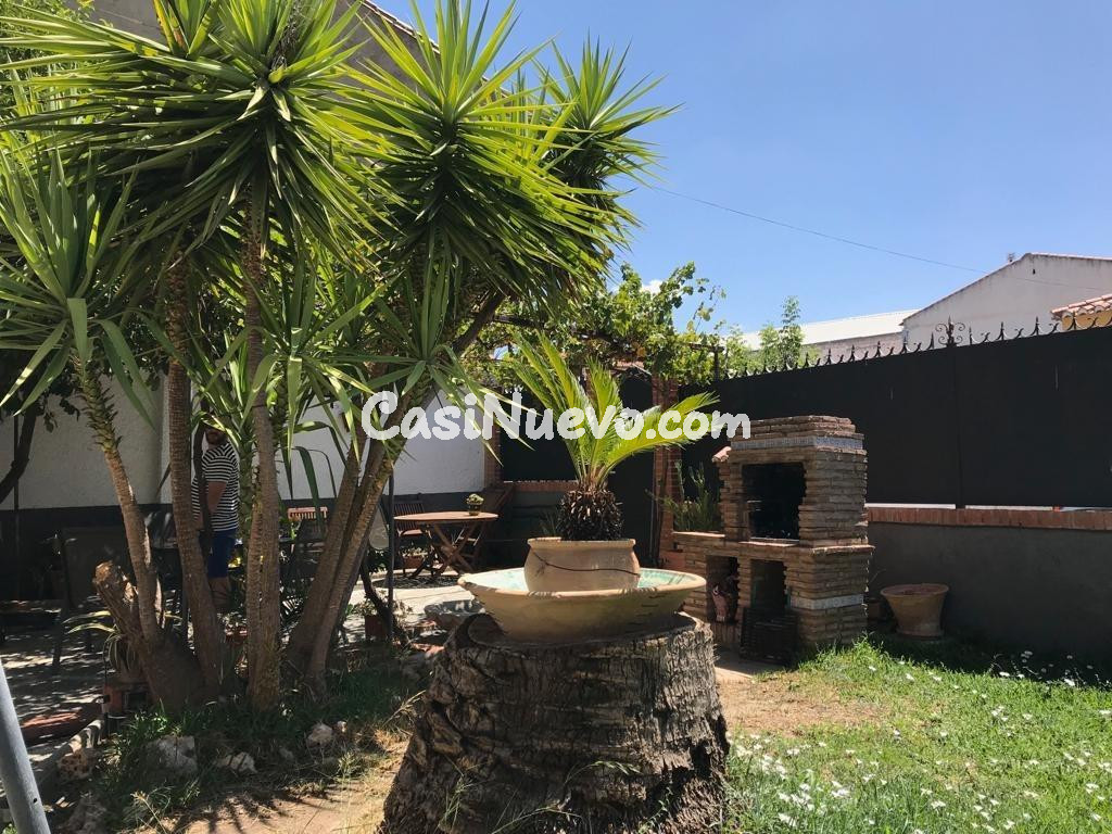 INVERSIÓN!!! GRAN CHALET EN PLENO CENTRO DE LA ZUBIA!!! - foto 43