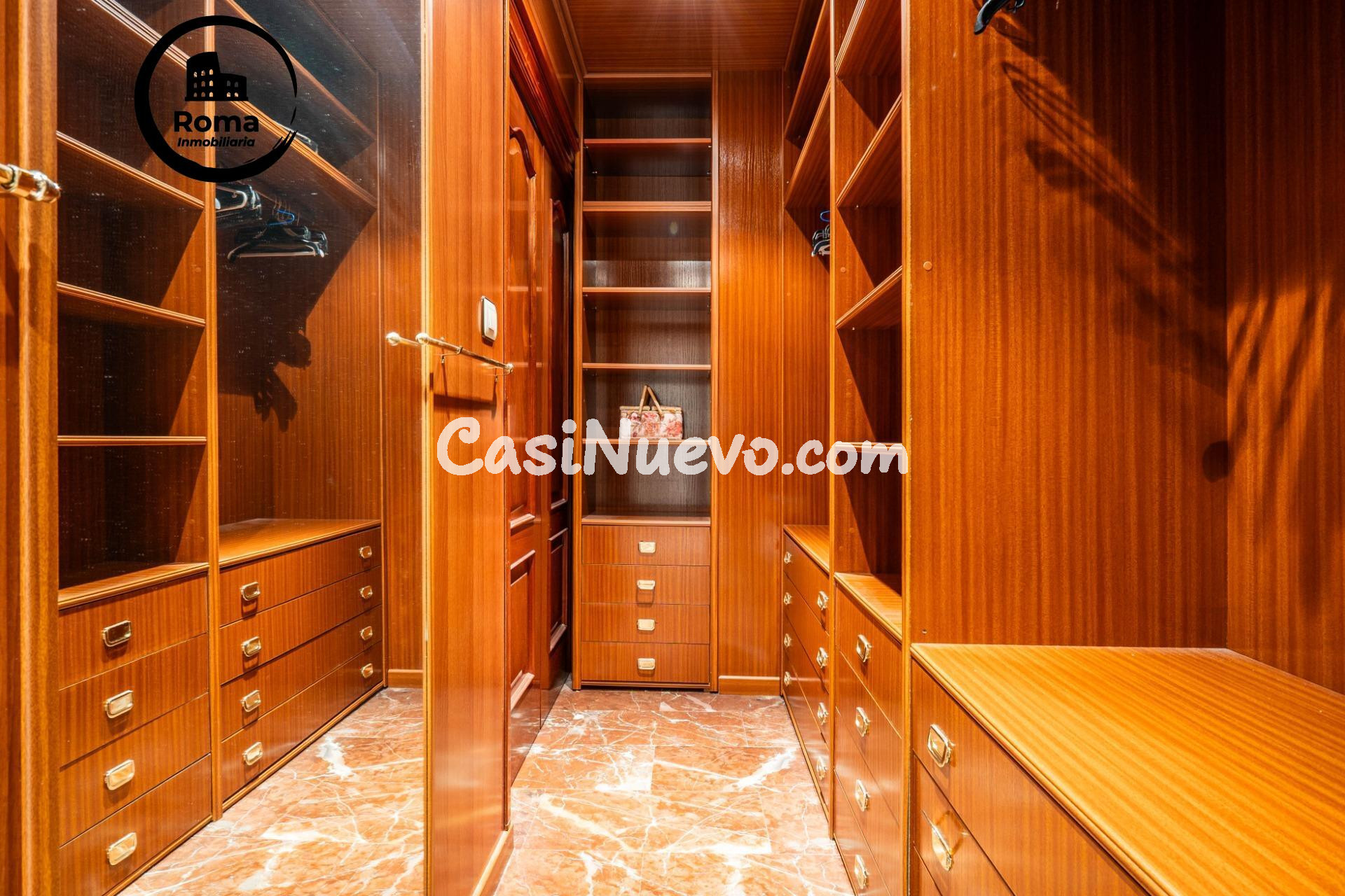 ¿Quieres vivir en el centro con todas las comodidades? - foto 47