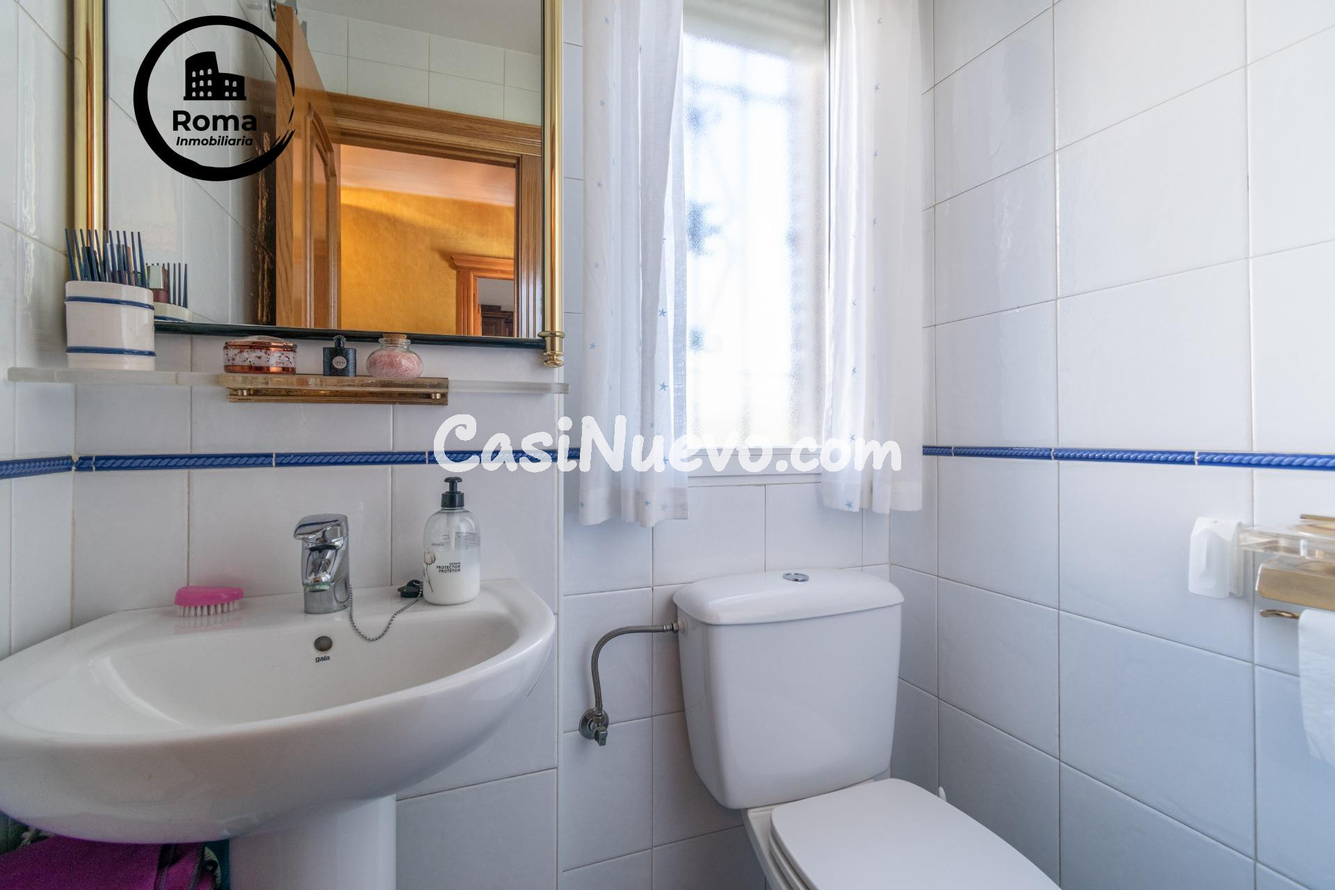 Impresionante Chalet en La Zubia Piscina y Espacios Amplios - foto 19