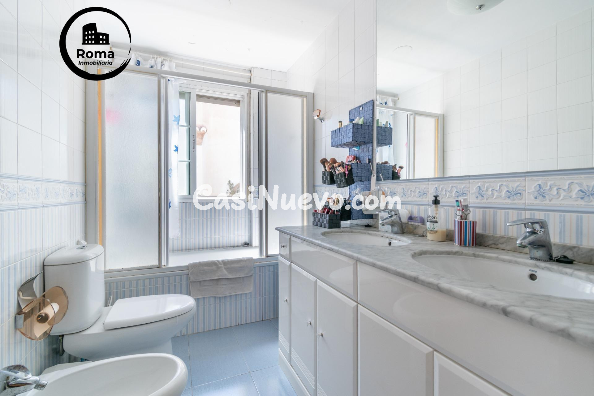 Impresionante Chalet en La Zubia Piscina y Espacios Amplios - foto 37