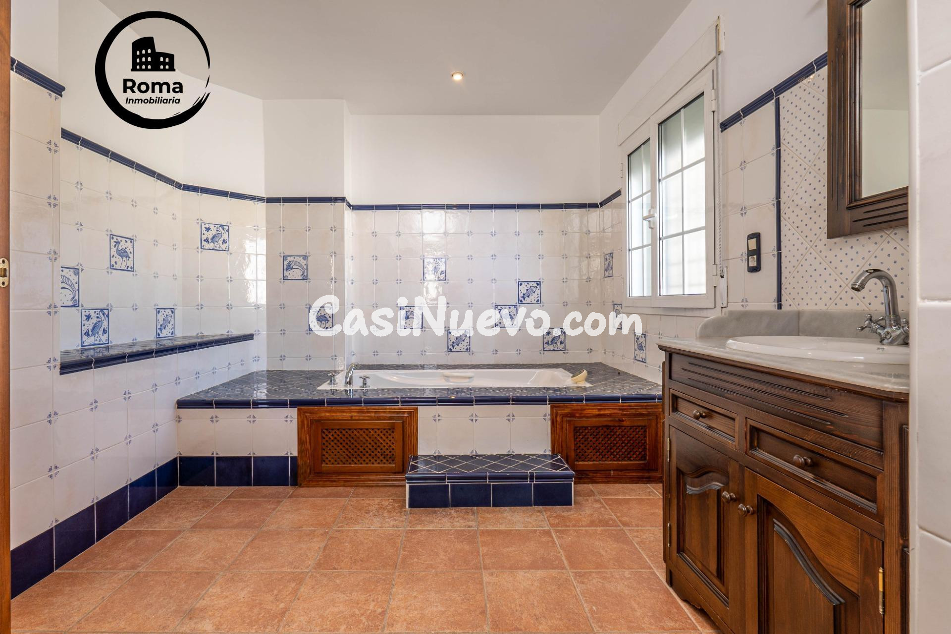 Chalet de 505 m2 construidos con piscina y jardines. 5 dormi - foto 48