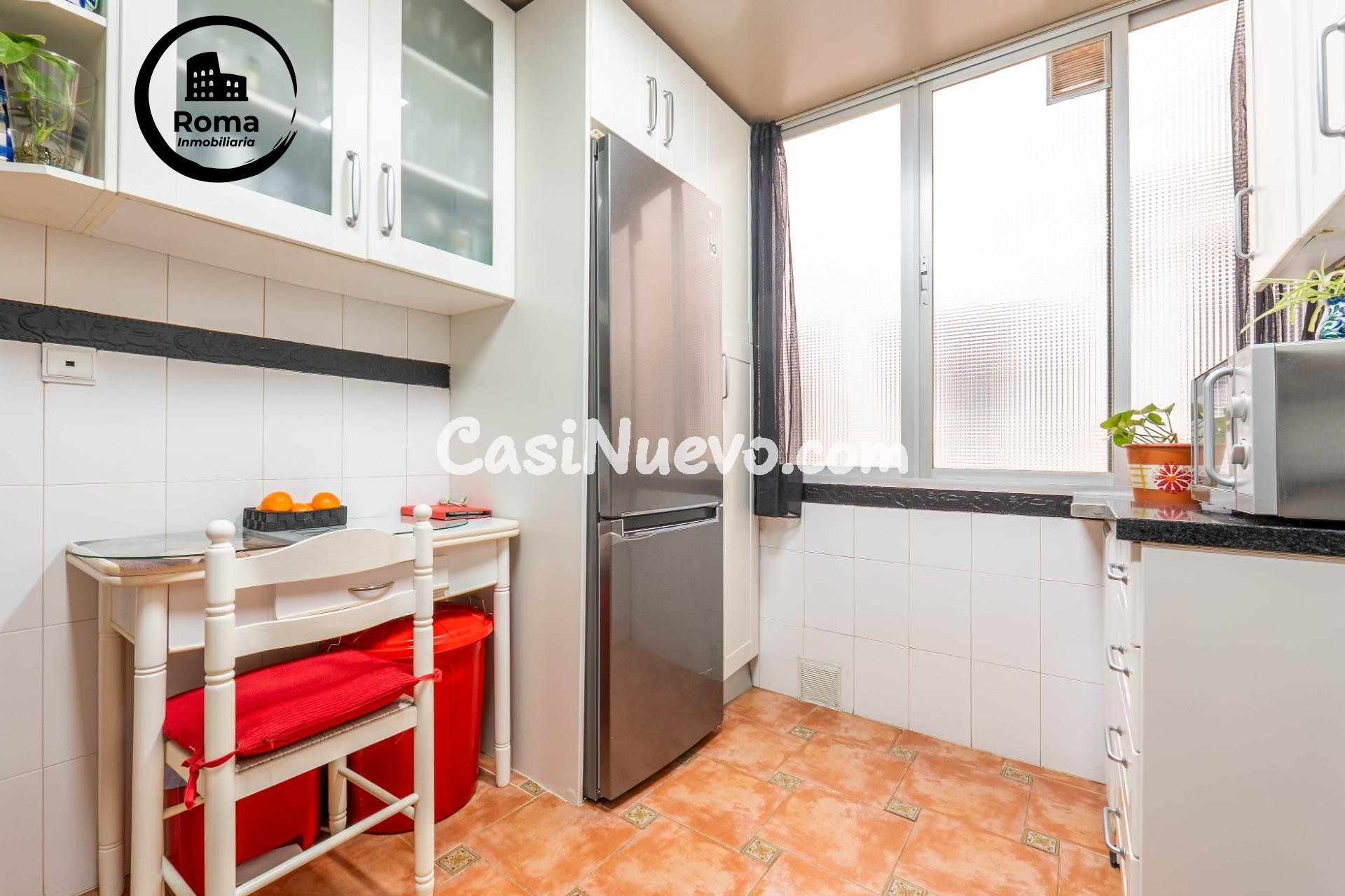 Precioso piso de 90 m2 con 3 dormitorios y terraza junto a A - foto 11
