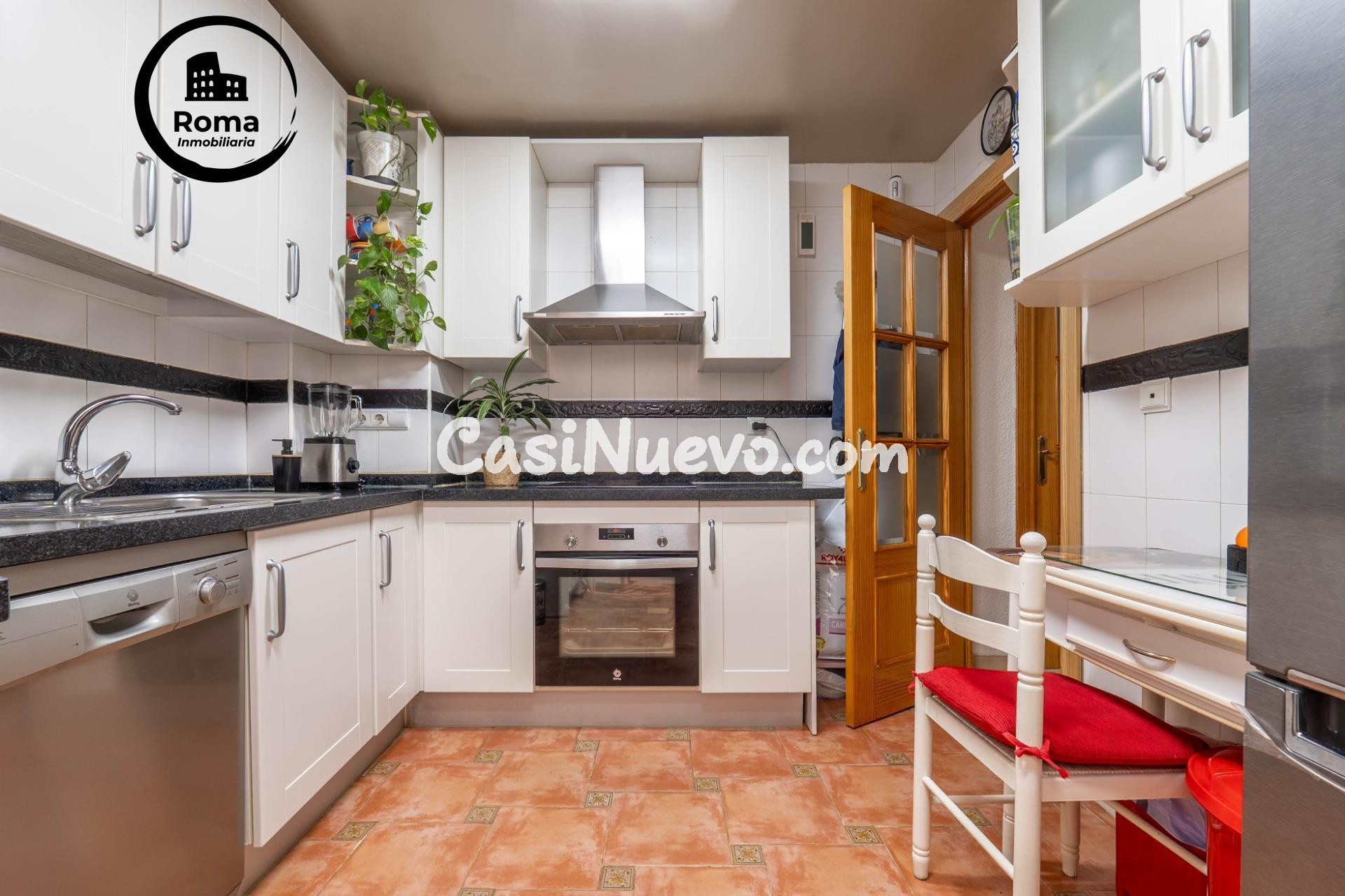 Precioso piso de 90 m2 con 3 dormitorios y terraza junto a A - foto 12