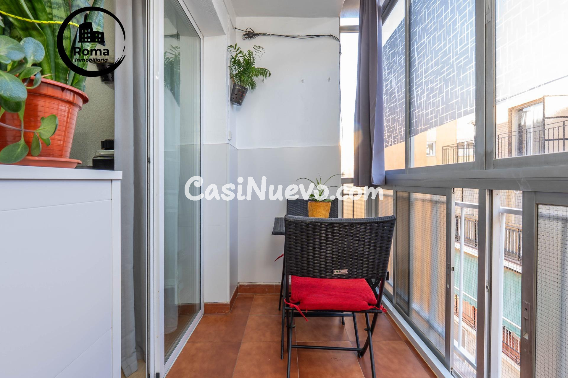Precioso piso de 90 m2 con 3 dormitorios y terraza junto a A - foto 23