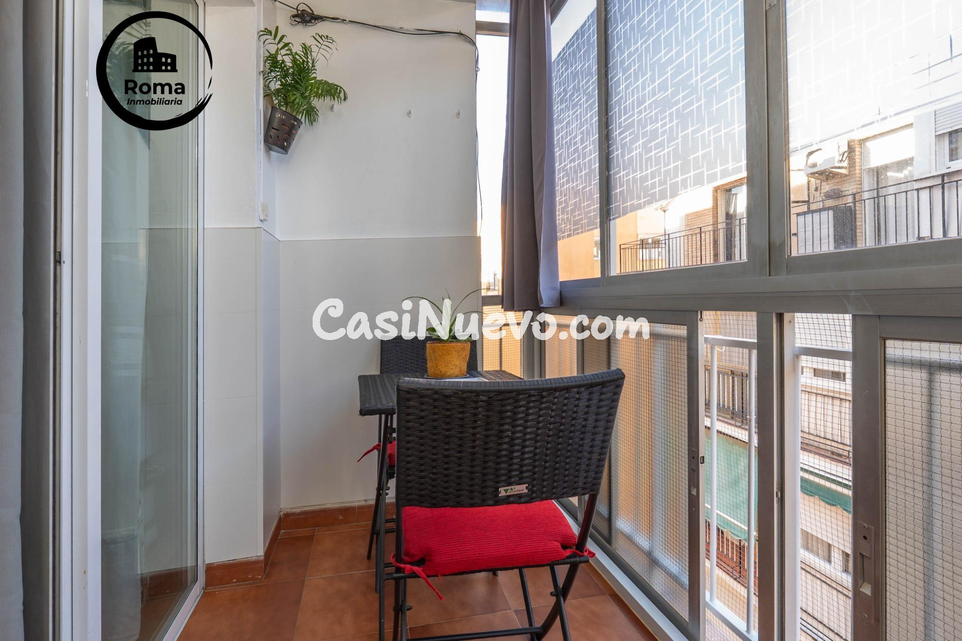 Precioso piso de 90 m2 con 3 dormitorios y terraza junto a A - foto 24
