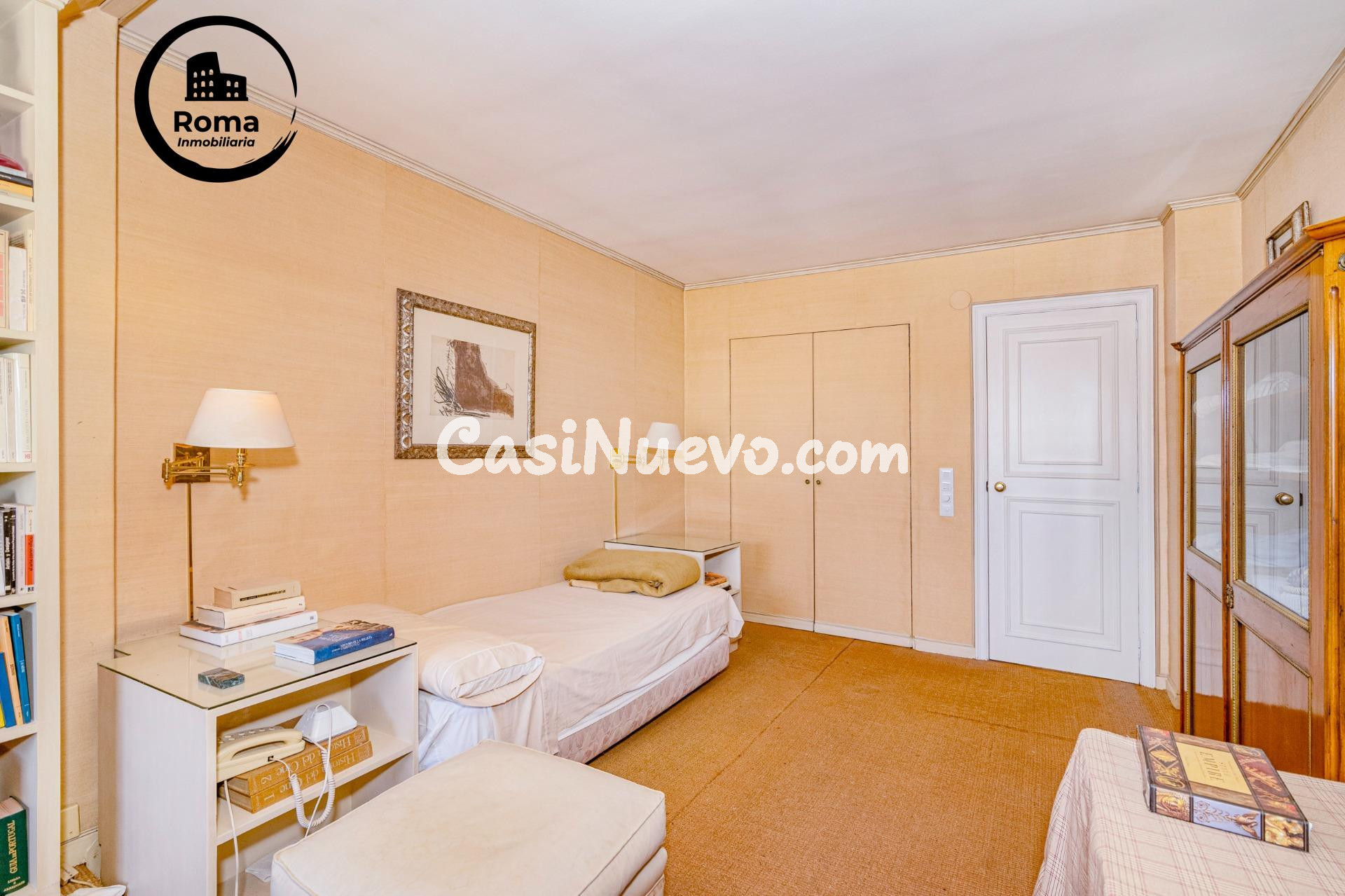 Ático céntrico espacioso con vistas despejadas - foto 13