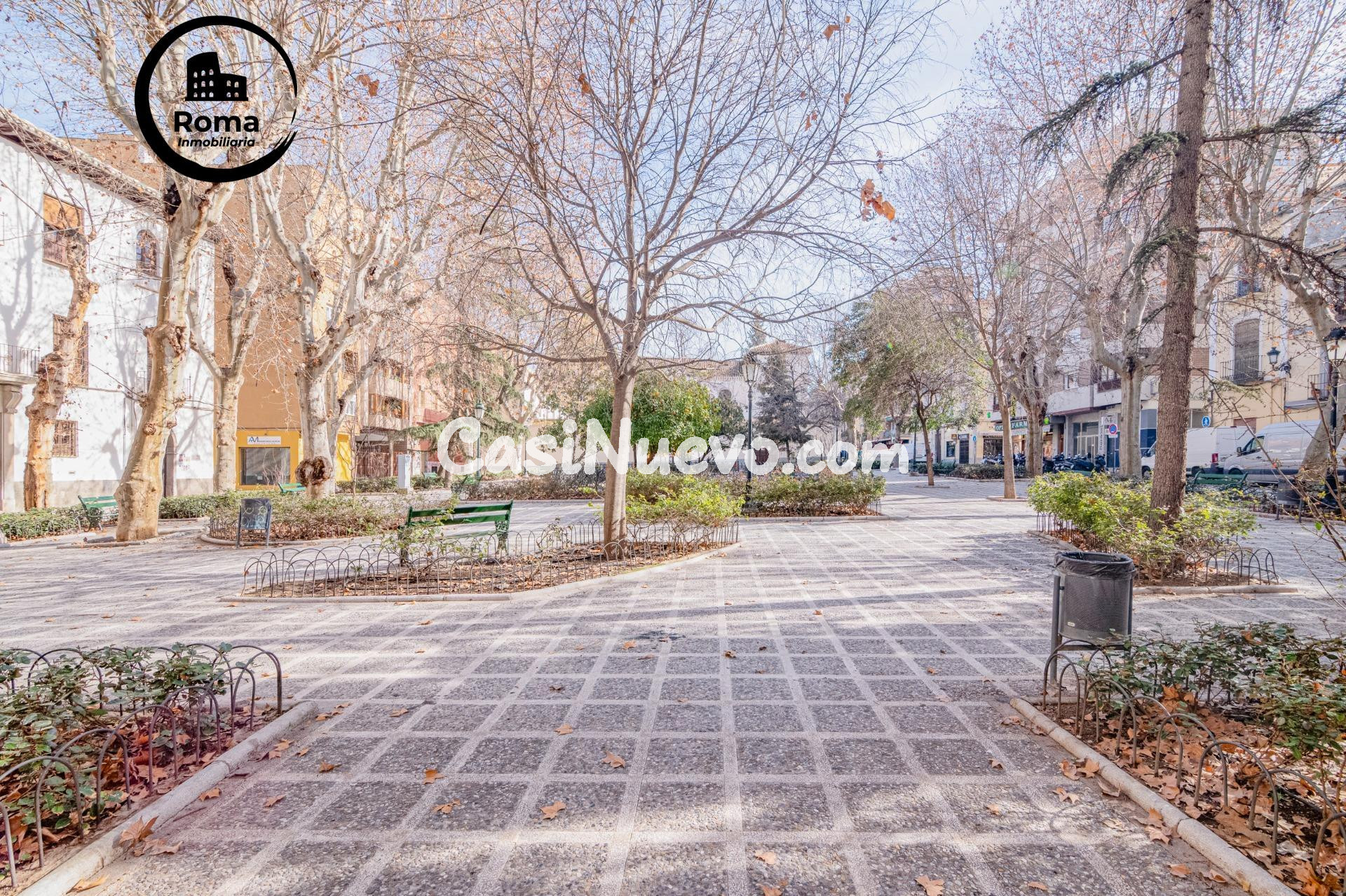 Ático céntrico espacioso con vistas despejadas - foto 34