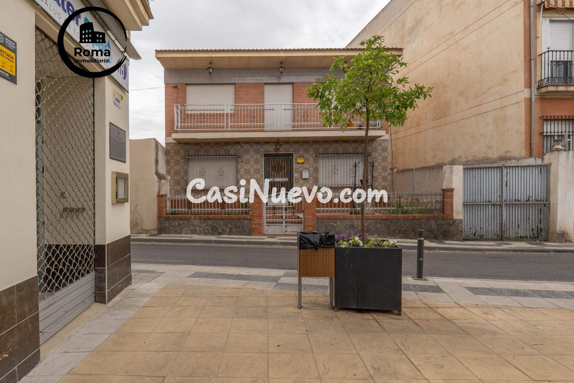 SE VENDE CASA CON UNA PARCELA DE 461 m2 (EN EL CENTRO DE LOS - foto 2