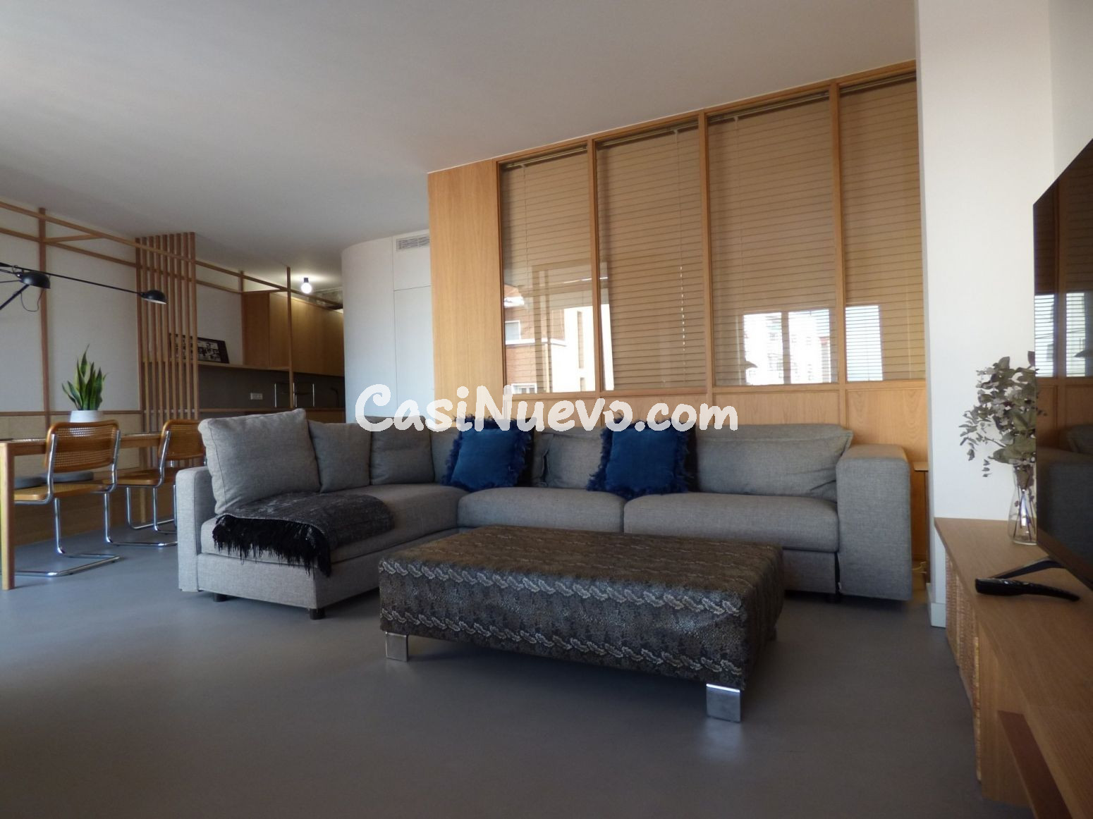 Conde Duque. Moderno 6º exterior con terraza. Amueblado. 2 d - foto 5