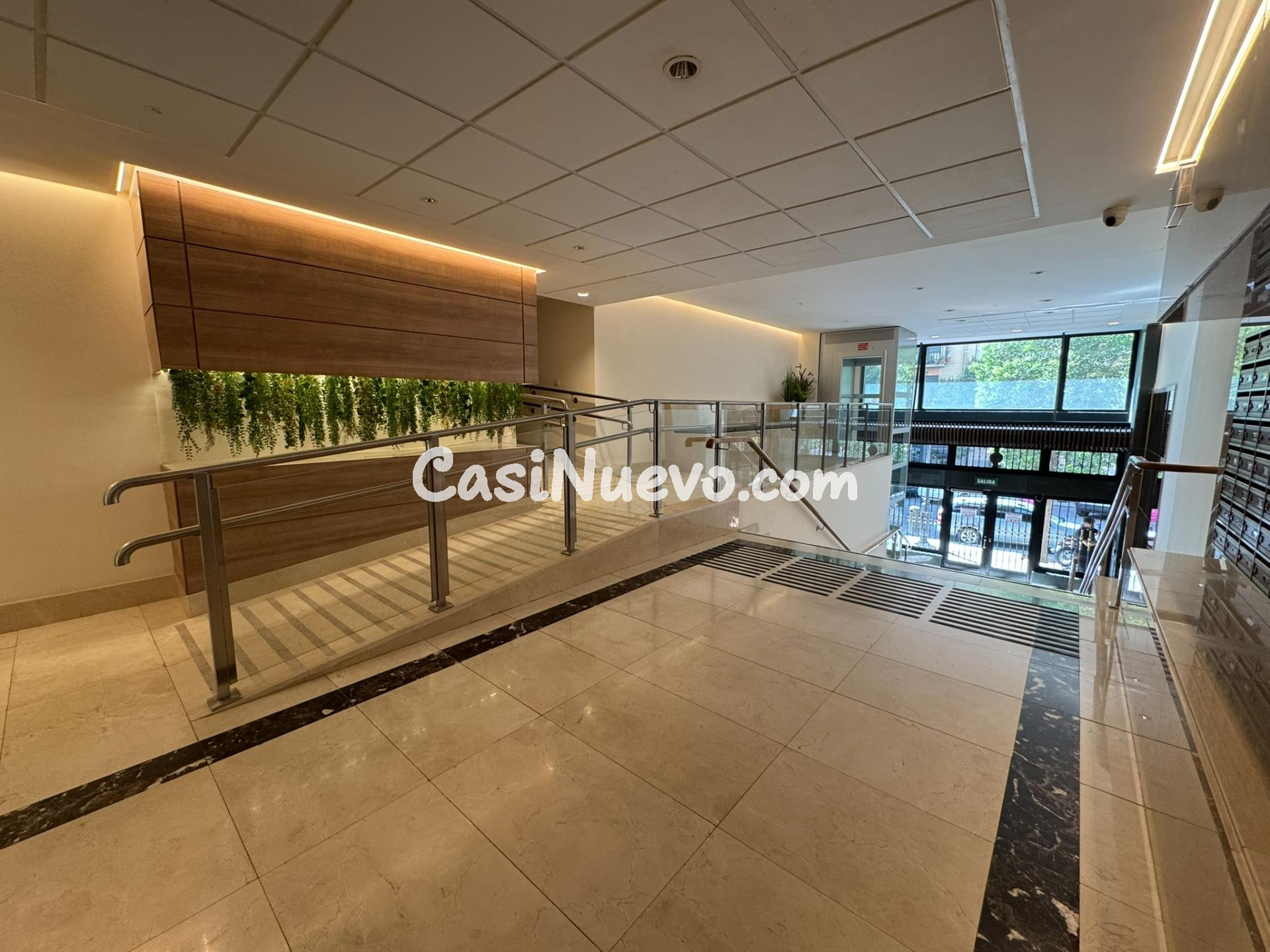 Conde Duque. Moderno 6º exterior con terraza. Amueblado. 2 d - foto 18